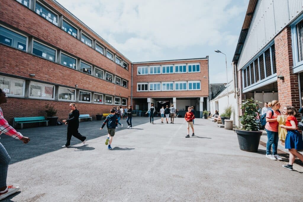 École 9 ensemble scolaire sacre coeur peronne amiens somme 137
