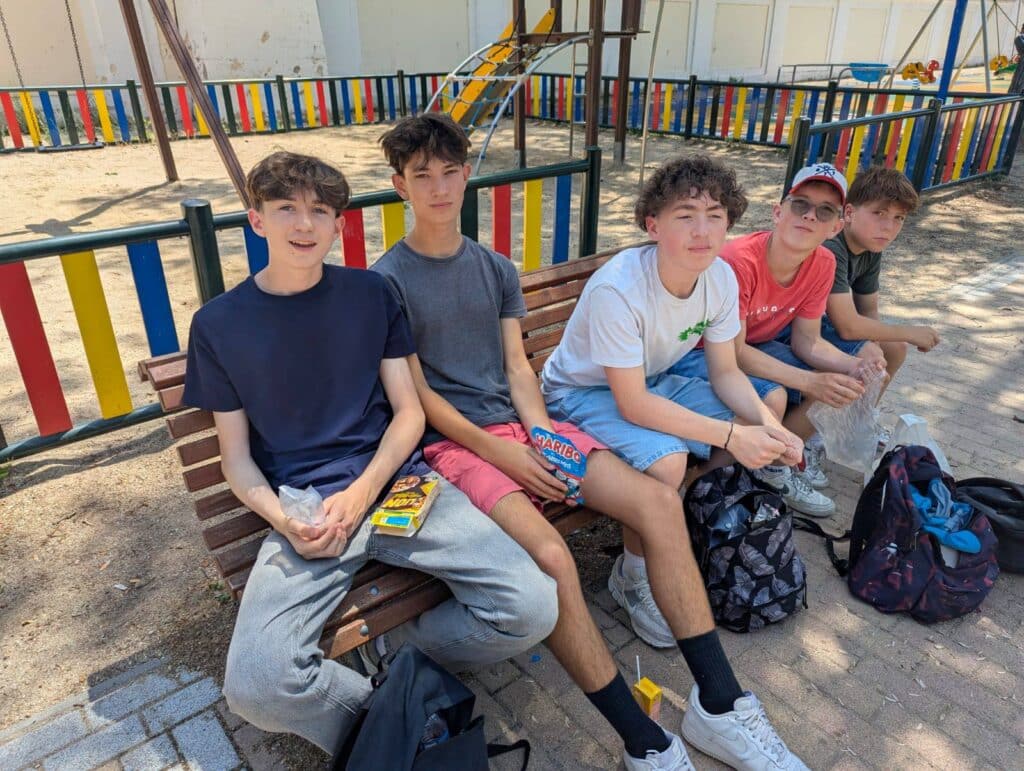 VOYAGES SCOLAIRE COLLÈGE 1 508500023 1238410008295295 629189850391395329 n