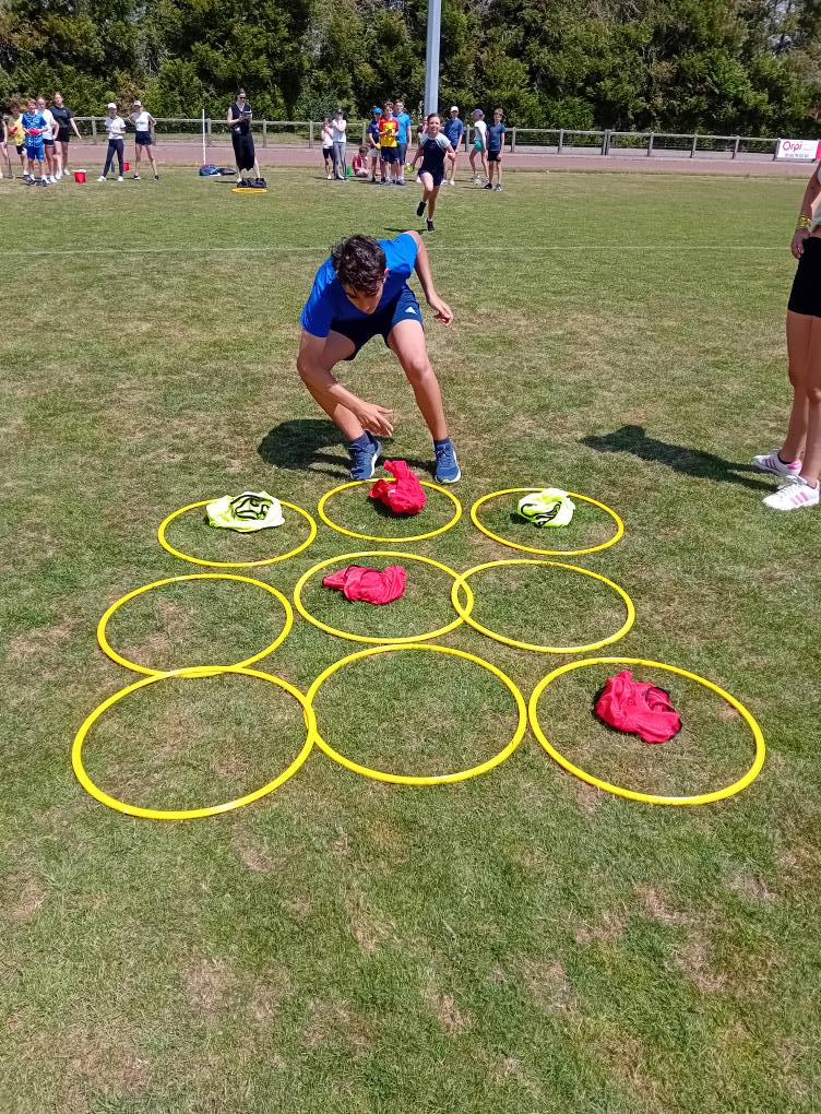 Journée sportive au collège 17 511030919 1242663914536571 3145271835147743075 n