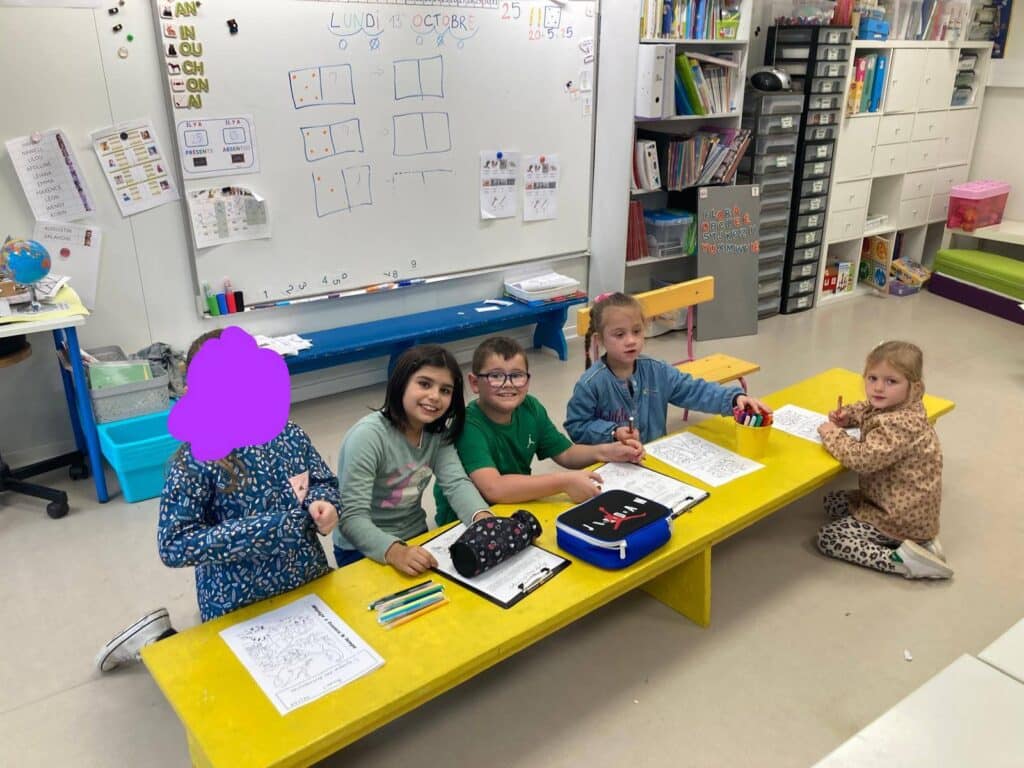 Parrains CM1/CM2 et filleuls MS/GS 20 560059997 1342173354585626 2312730681629933704 n 2