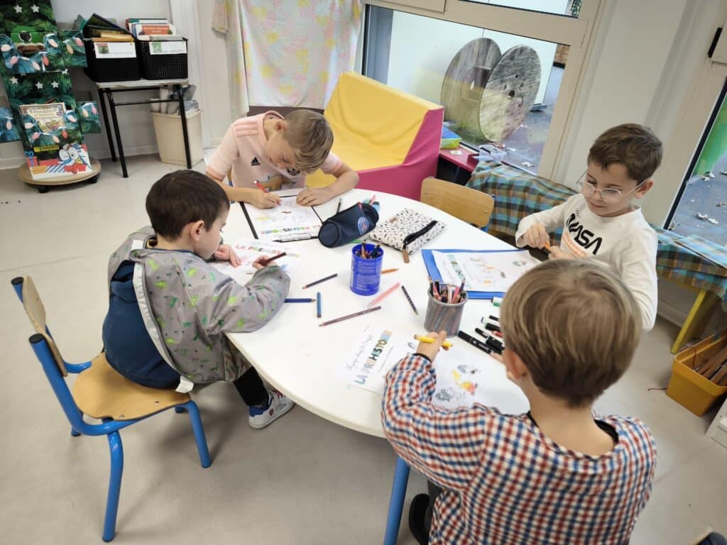 Parrains CM1/CM2 et filleuls MS/GS 31 561254863 1342199844582977 4875153696622673324 n 2