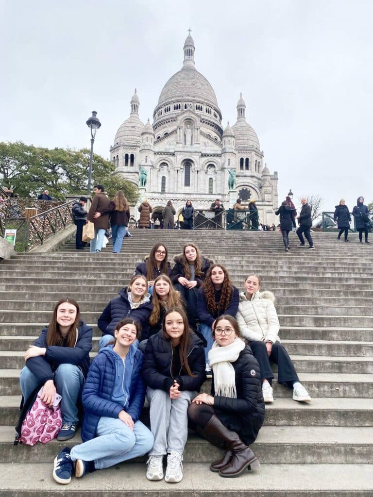 592304761 1386311126838515 4239418157238042561 n