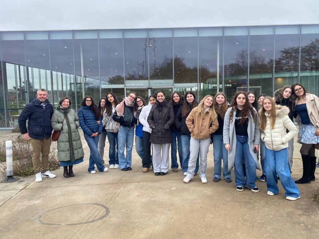 592885888 1387773016692326 6298971605174821959 n