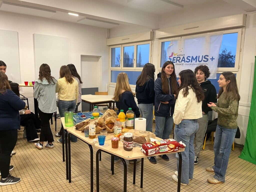 626972618 1438362778300016 7245503638193365987 n