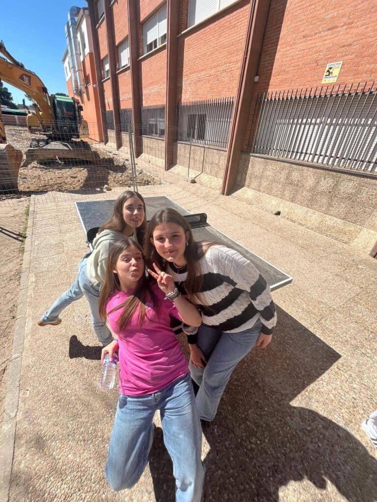 651767183 1475346467934980 1779761678239253584 n