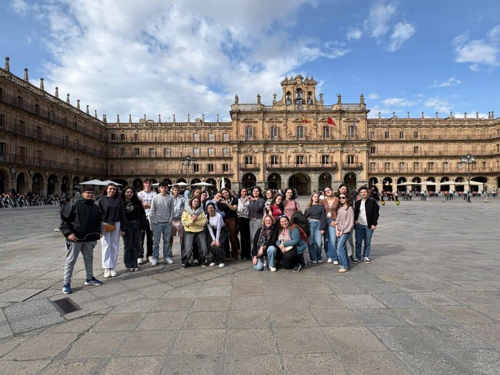 653709112 1478419147627712 1840907622902247224 n