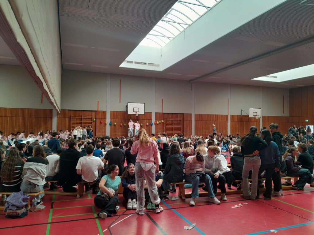 653710105 1478127684323525 6658072974379662499 n