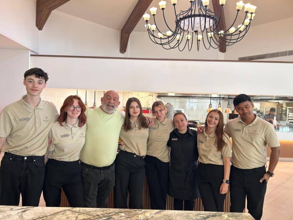 655961862 1485167103619583 1359553254609873781 n