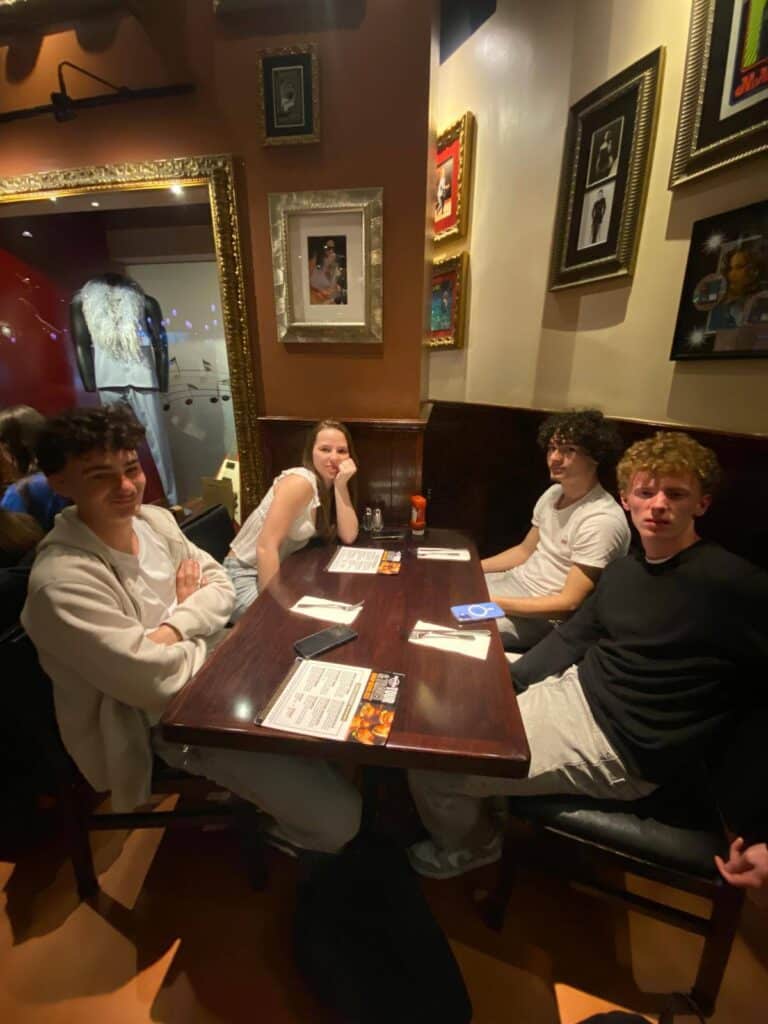 669332302 1499834538819506 1175778558883414239 n