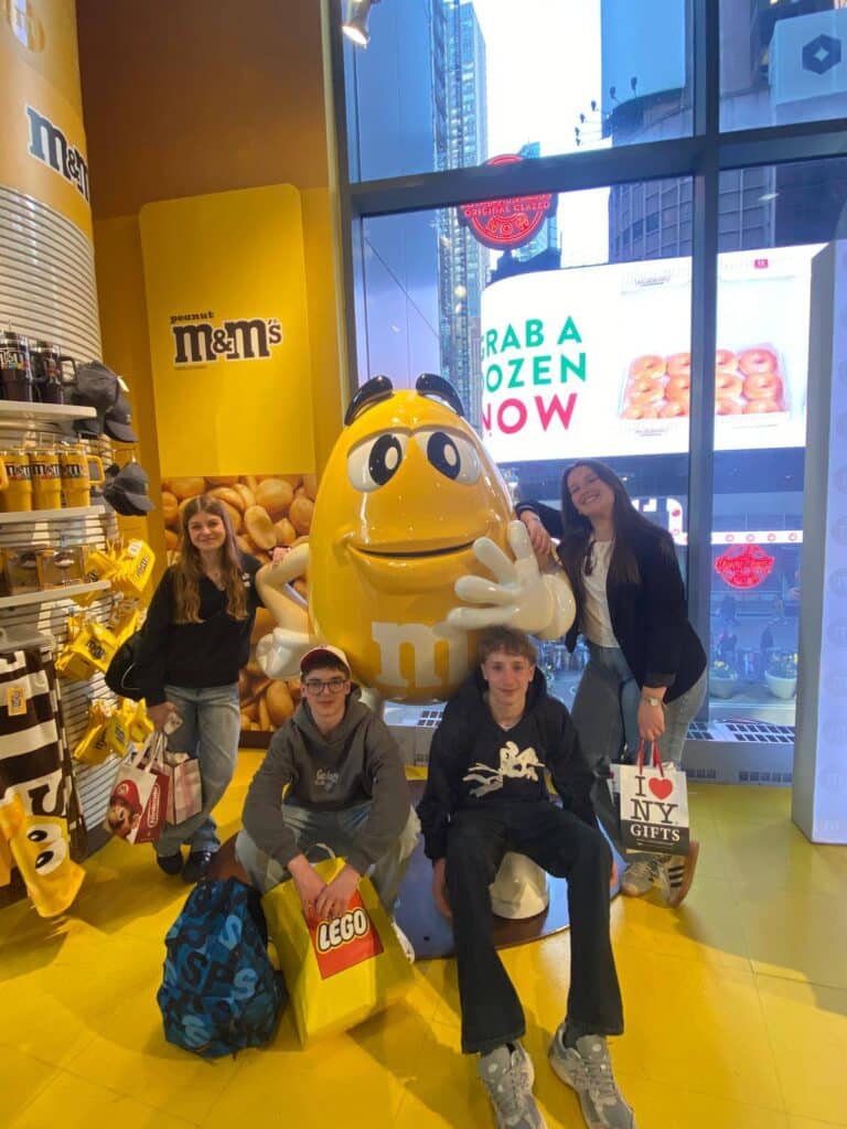 670092804 1499834368819523 3088635799097162637 n