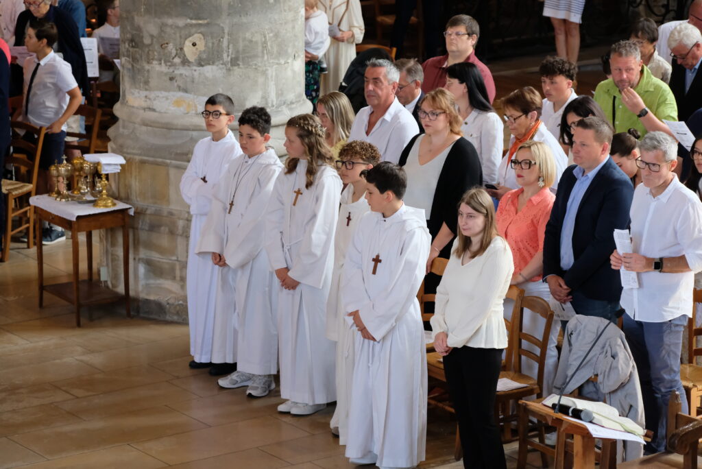 Messe communion 12 06 2026 Peronne 61 1